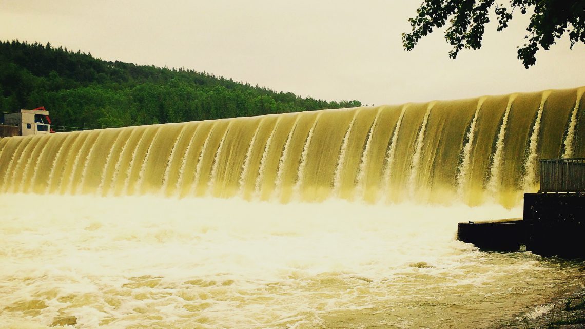 Abfluss und Pegel am Lech